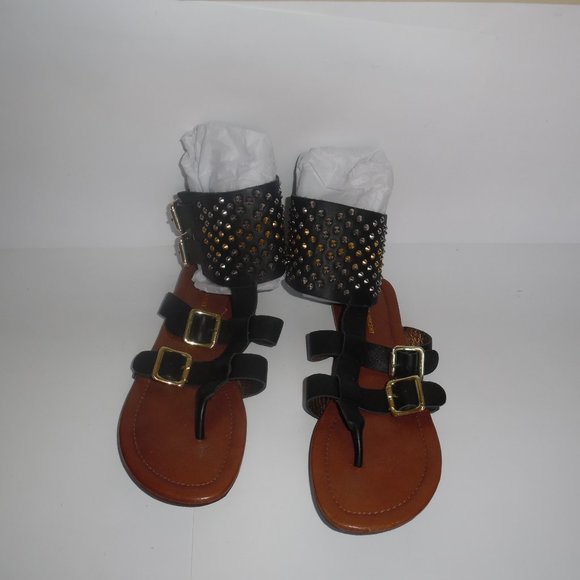 Cynthia Vincent Studded Buckle Black Leather Gladiator Ankle Flats Sandal 7.5 - Picture 2 of 10